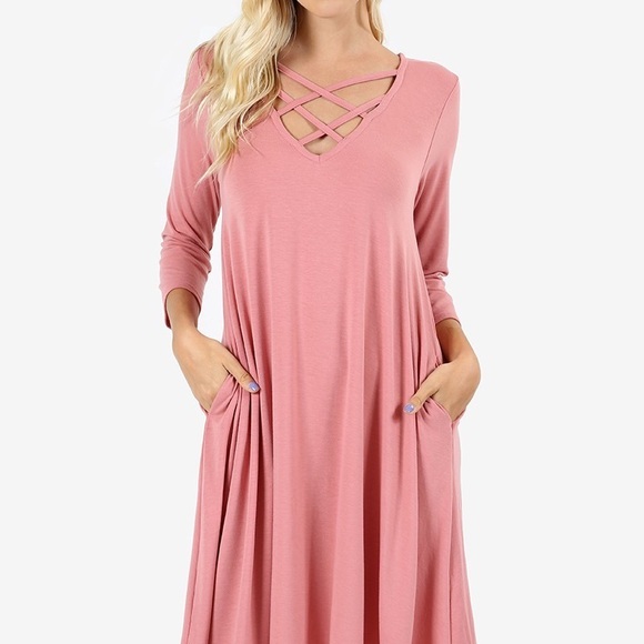 Maroon summer dress with crisscross pattern - Picture 2 of 2